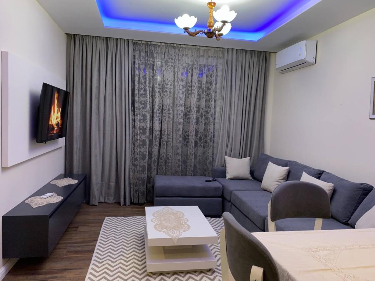 Komatas Modern Apartments In Bllok Area Тирана Экстерьер фото